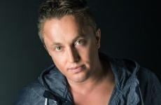 Павел Кашин (вокал, гитара, поп)