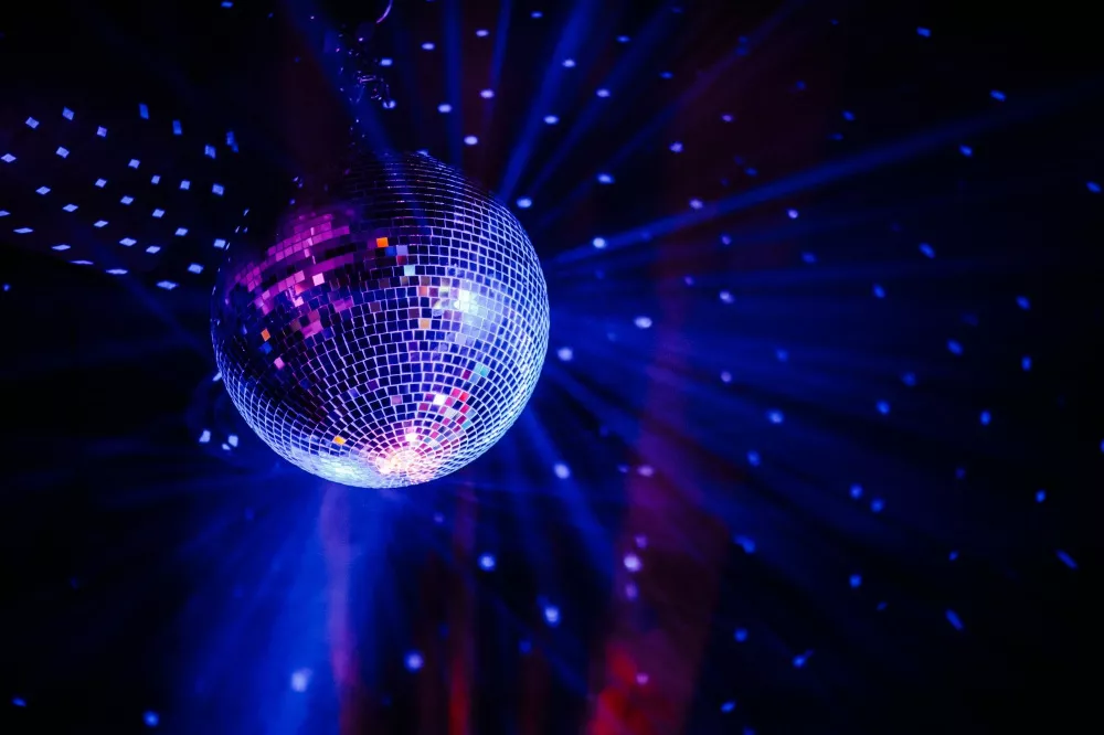 Дискотека 70–80–90х. DJ Влад Никулин